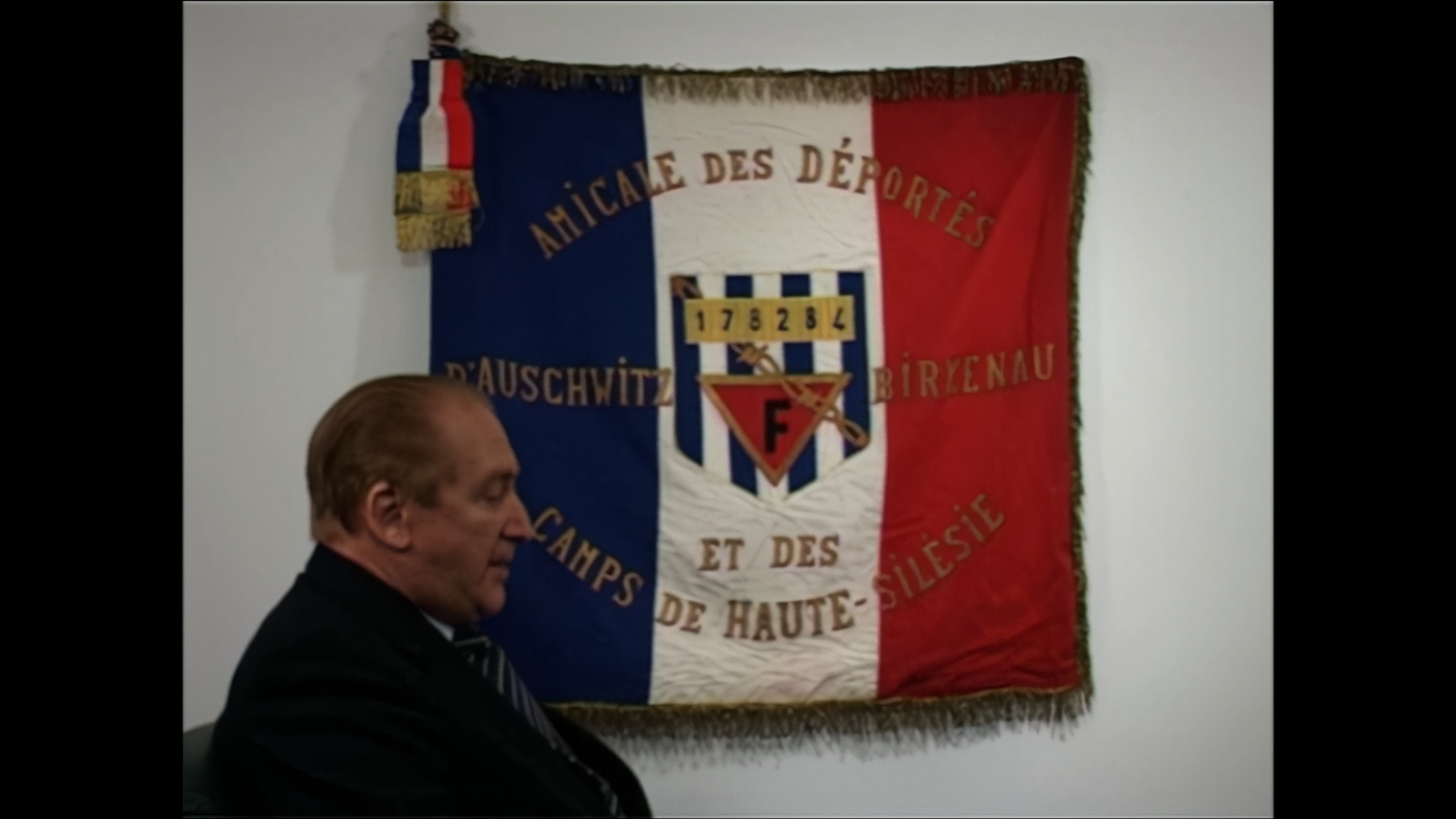 Le drapeau de l'Amicale