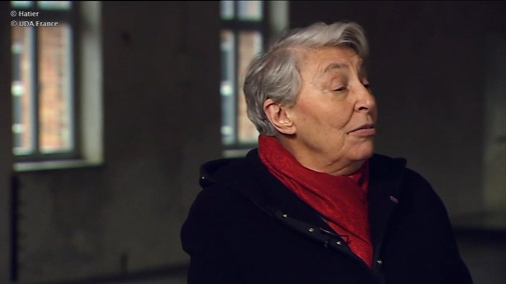 C'est la pièce où on a perdu toute notre dignité